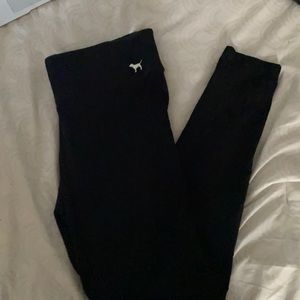 Pink yoga leggings (size medium)